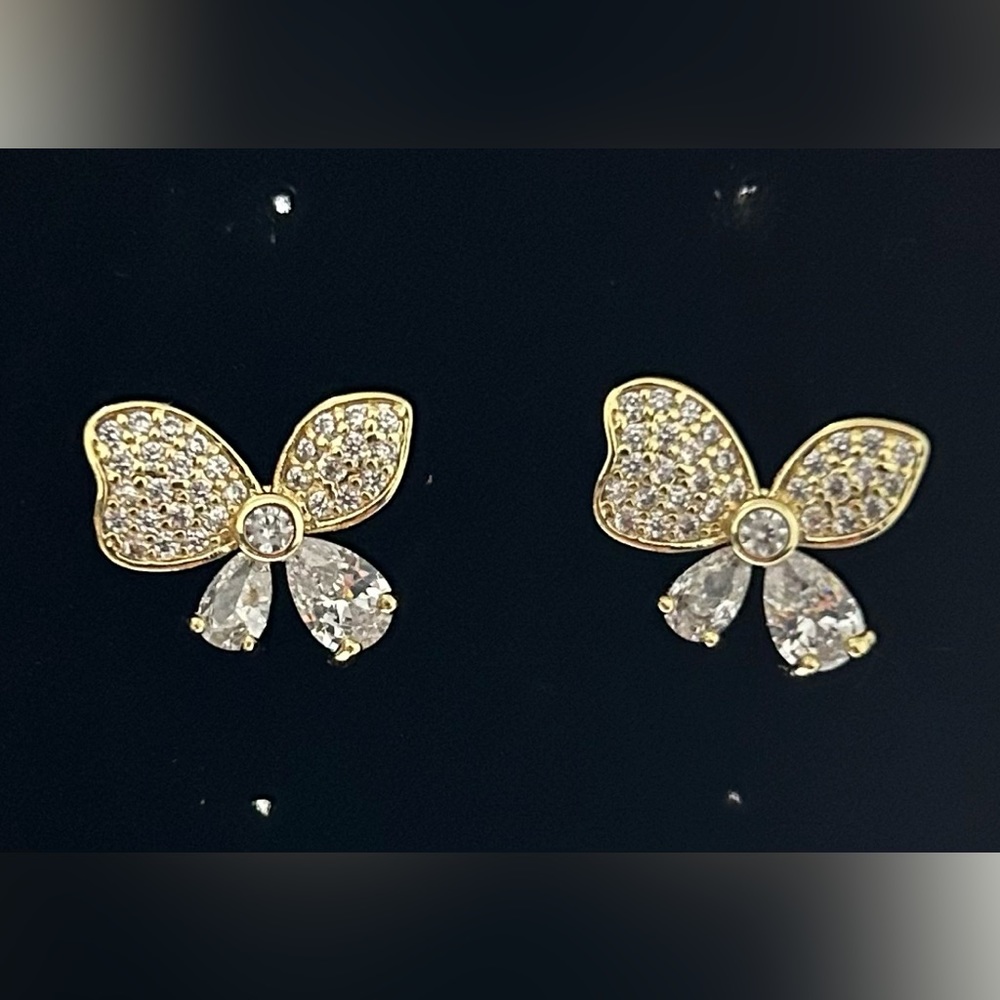 Studded bow earrings